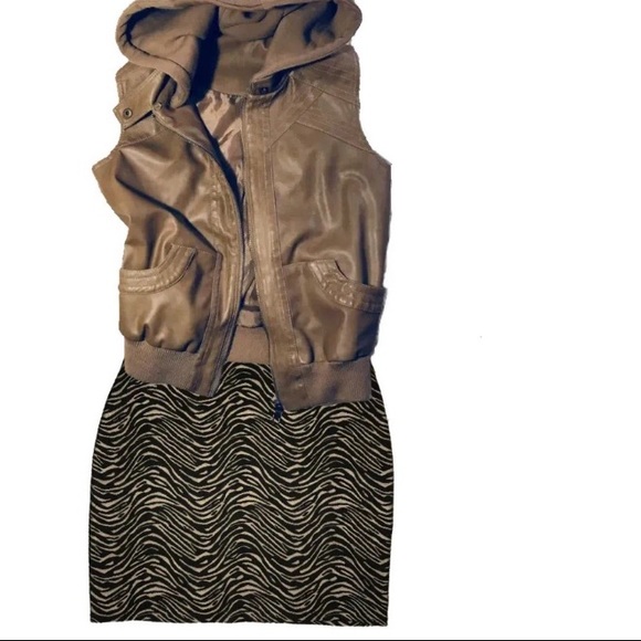 Forever 21 Sexy shimmer black and cream Animal Print Mini Skirt size Small/Med - Picture 8 of 8